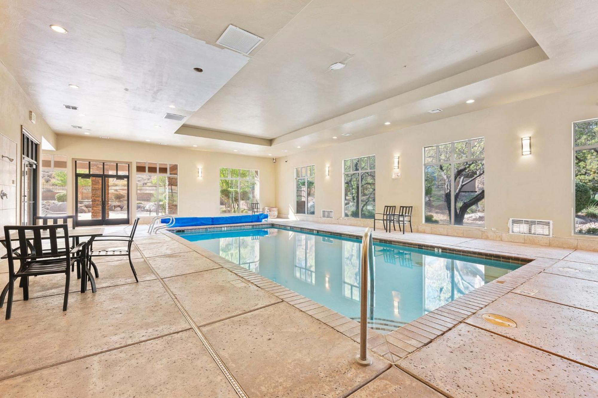 The Condo At Coral Springs Resort Hurricane Εξωτερικό φωτογραφία